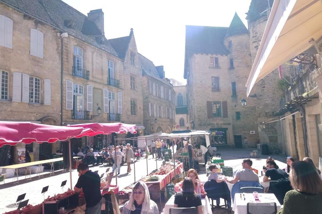 Cite Medievale, Charme & Calme, Bien Place Сарла-ла-Канеда Экстерьер фото